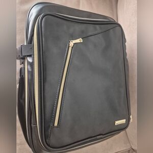 Relavel Professional Makeup Artist Travel Backpack with Gold Accents